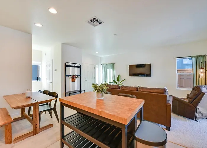 2 Mi To Dtwn Flagstaff: W/ Balcony! Ferienhaus Flagstaff
